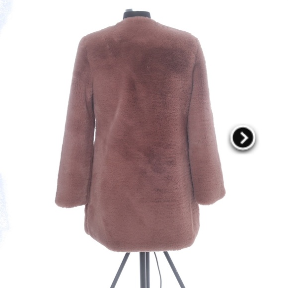 BB DAKOTA MAUVE FAUX FUR COAT XS - Picture 2 of 3